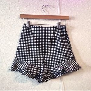 Zara High waisted gingham shorts